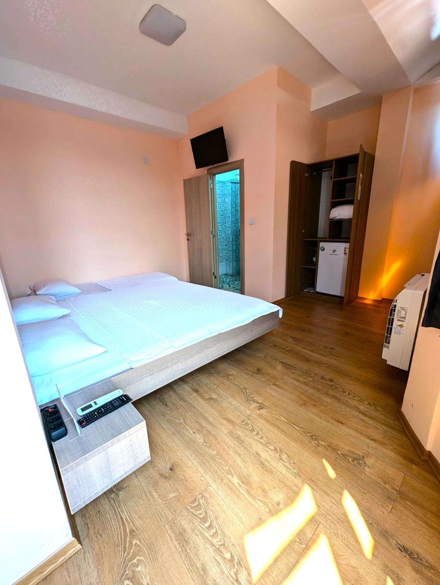 Easy Apartments Куманово Экстерьер фото